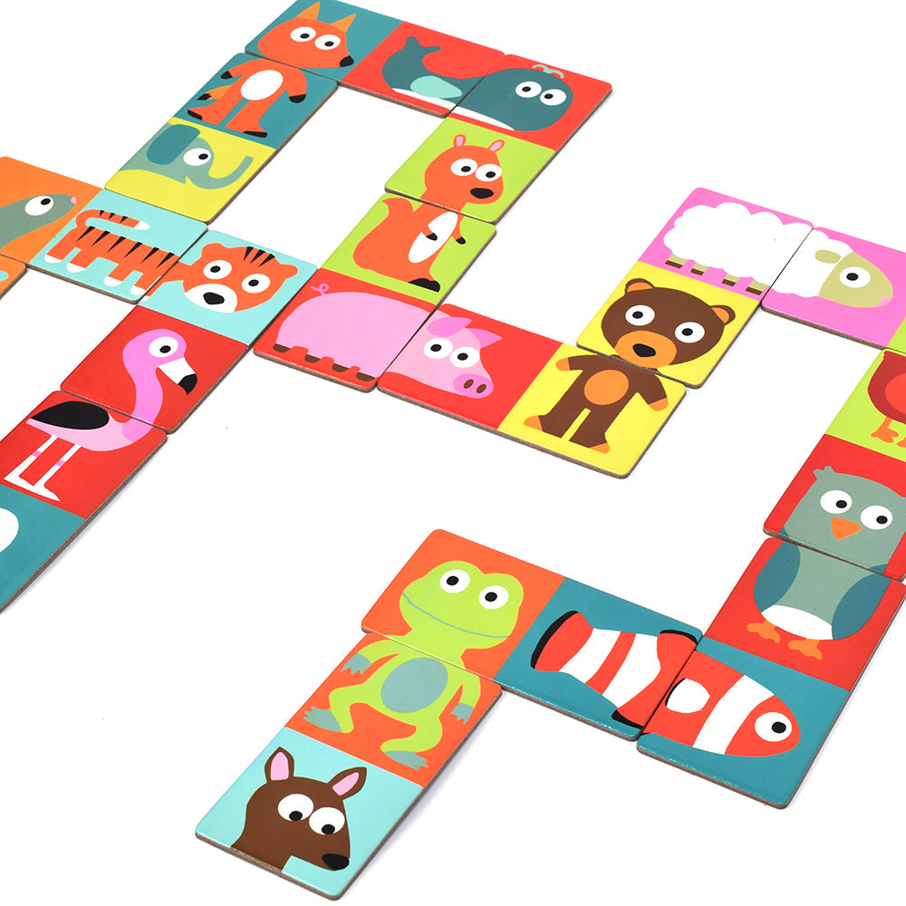 Dominó Djeco Animo Puzzle: fichas de animales ilustradas en una partida
