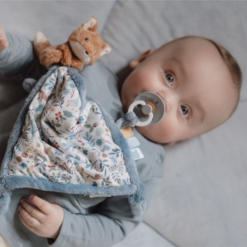 DOUDOU LITTLE DUTCH ·FOREST FRIENDS· - Happy Moments Baby