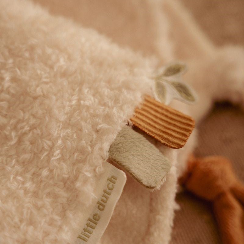 DOUDOU LITTLE DUTCH ·OCA NEWBORN NATURALS· - Happy Moments Baby