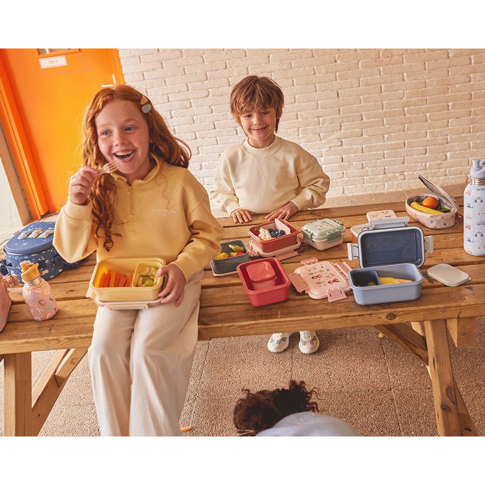 FIAMBRERA CAJA DE ALMUERZO TUTETE GRANDE ·LITTLE RED· - Happy Moments Baby