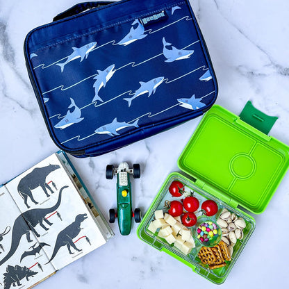 FIAMBRERA HERMÉTICA YUMBOX ·3 COMPARTIMENTOS JURASSIC GREEN DINOS· - Happy Moments Baby