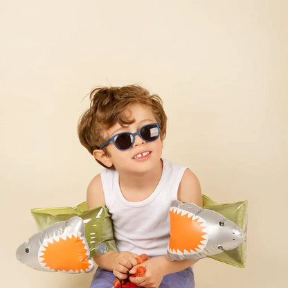 GAFAS FLEXIBLES DE PROTECCIÓN SOLAR (1-2 AÑOS) ·WAZZ DENIM· - Happy Moments Baby