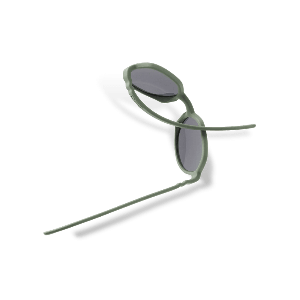 GAFAS FLEXIBLES DE PROTECCIÓN SOLAR (2 - 4 AÑOS) ·OOZZ KAKI· - Happy Moments Baby