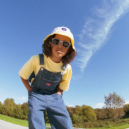 GAFAS FLEXIBLES DE PROTECCIÓN SOLAR (2 - 4 AÑOS) ·WAZZ LAVANDA· - Happy Moments Baby