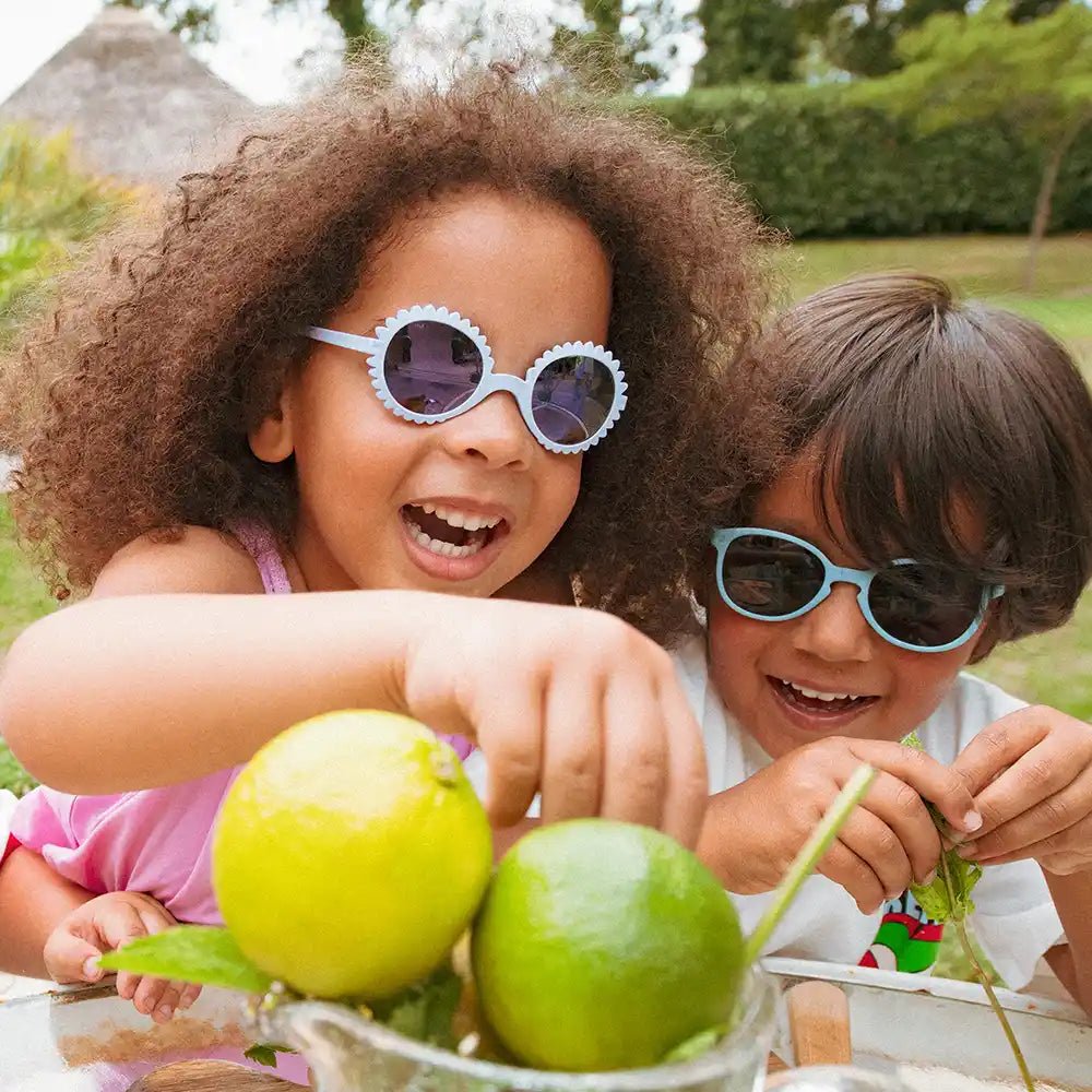 GAFAS FLEXIBLES DE PROTECCIÓN SOLAR (2 - 4 AÑOS) ·WAZZ STORM· - Happy Moments Baby