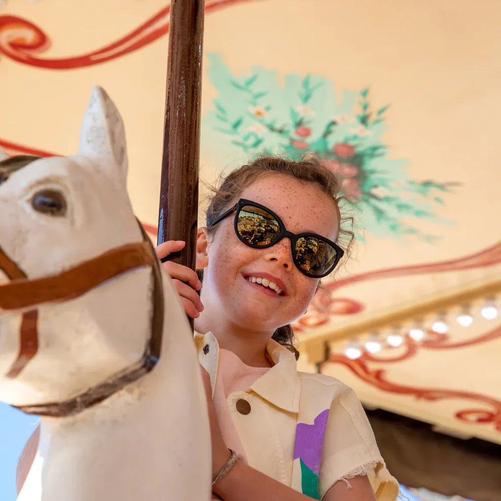 GAFAS FLEXIBLES DE PROTECCIÓN SOLAR (4-6 AÑOS AÑOS) ·BUZZ NEGRO· - Happy Moments Baby