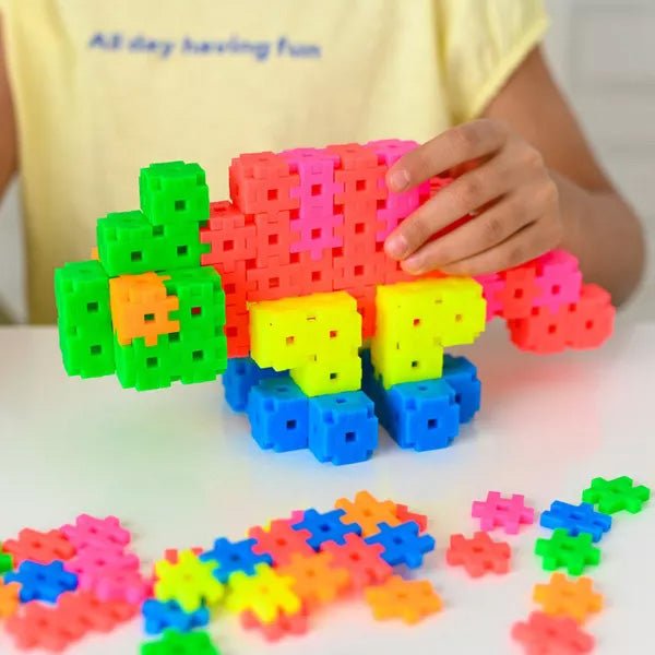 JUEGO DE CONSTRUCCIÓN BLOQUES MELI ·CAJA 250 PIEZAS BASIC NEÓN· - Happy Moments Baby
