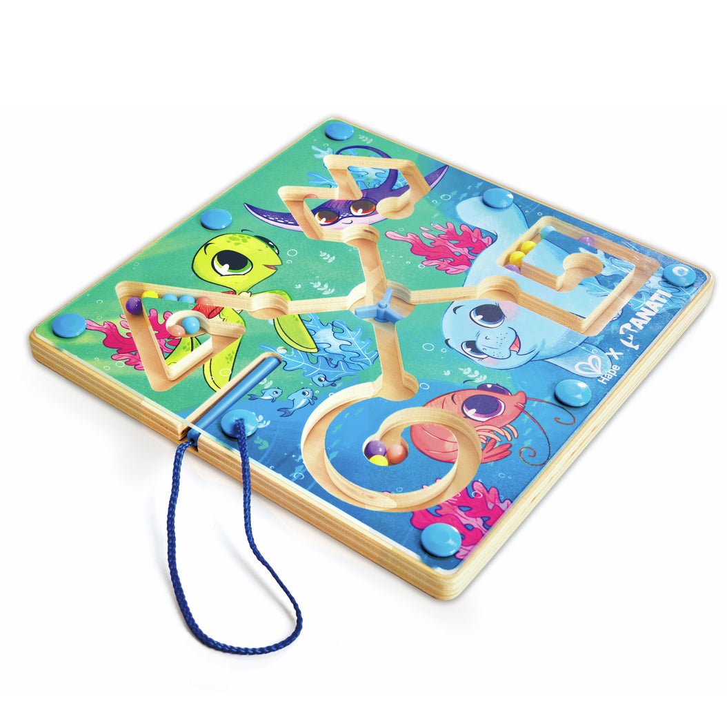 JUEGO SENSORIAL HAPE ·LABERINTO MAGNÉTICO ITI EL PEQUEÑO MANATÍ· - Happy Moments Baby