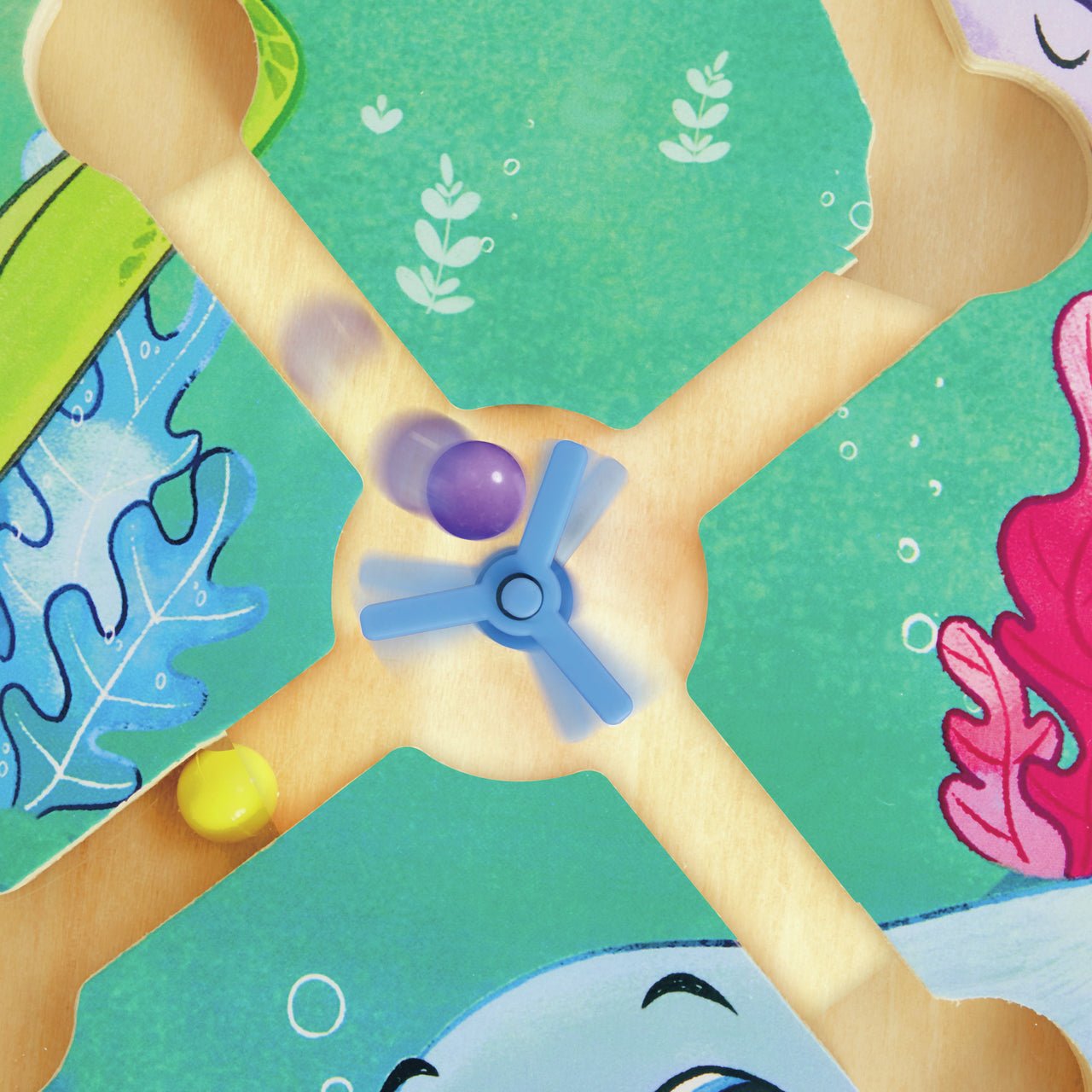 JUEGO SENSORIAL HAPE ·LABERINTO MAGNÉTICO ITI EL PEQUEÑO MANATÍ· - Happy Moments Baby