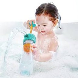 JUGUETE DE BAÑO ·ROCIADOR DE CHORRO MÚLITPLE HAPE· - Happy Moments Baby