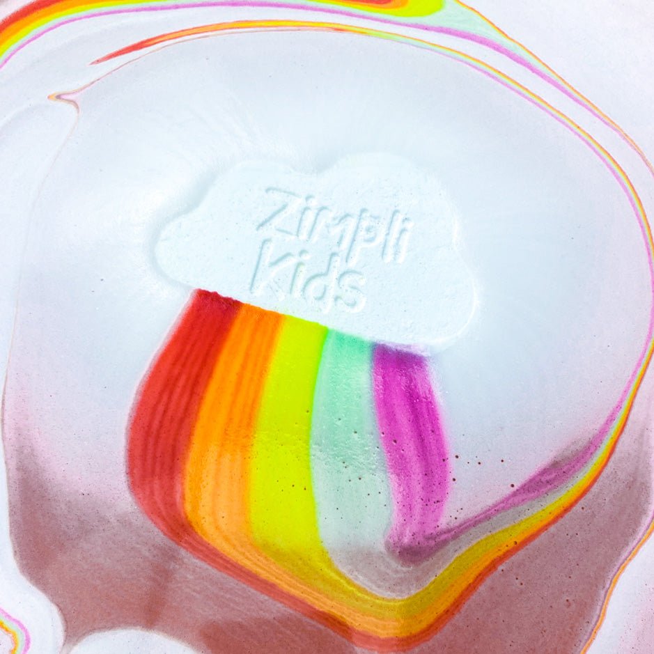 JUGUETE DE BAÑO ZIMPLIKIDS ·BOMBA DE BAÑO RAINBOW· - Happy Moments Baby
