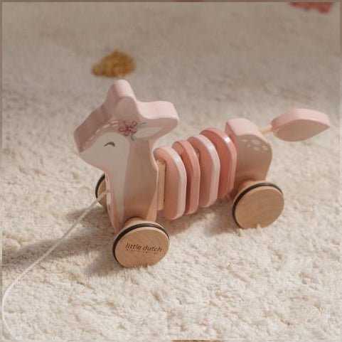 JUGUETE DE MADERA LITTLE DUTCH ·ARRASTRE CIERVO FAIRY GARDEN· - Happy Moments Baby