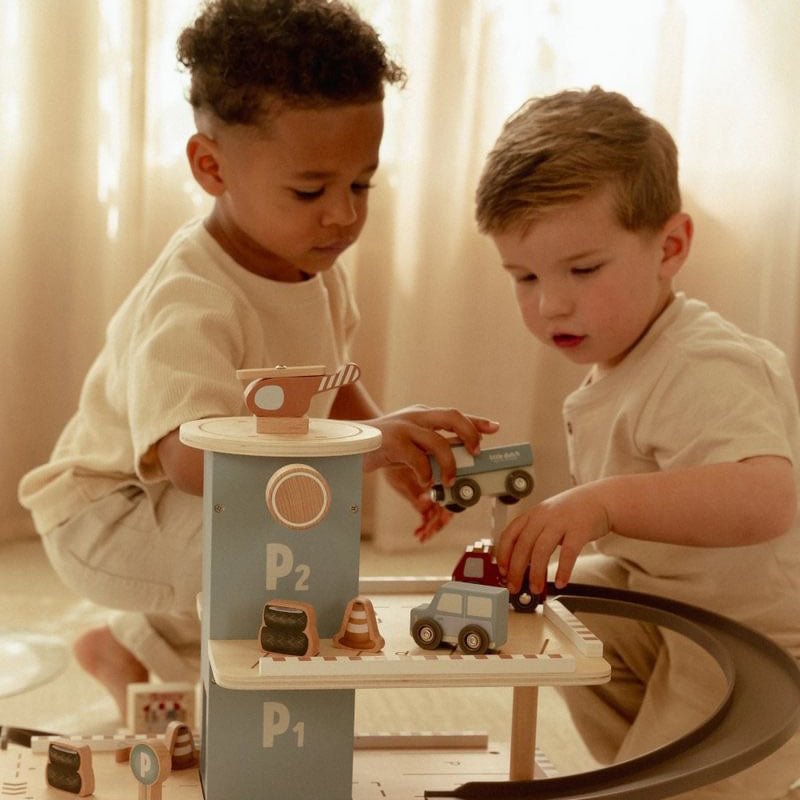 JUGUETE DE MADERA LITTLE DUTCH ·PARKING GARAJE· - Happy Moments Baby