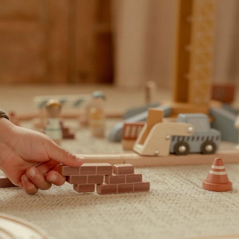 JUGUETE DE MADERA LITTLE DUTCH ·SET DE CONSTRUCCIÓN CON GRÚA· - Happy Moments Baby