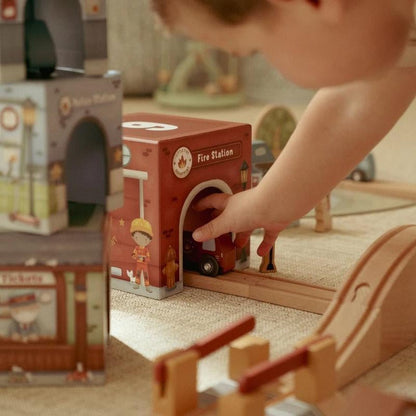 JUGUETE DE MADERA LITTLE DUTCH ·TORRE ENCAJABLE CIUDAD COCHES· - Happy Moments Baby