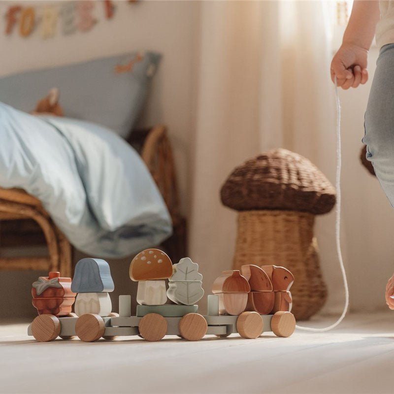 JUGUETE DE MADERA LITTLE DUTCH ·TREN APILABLE FOREST FRIENDS· - Happy Moments Baby