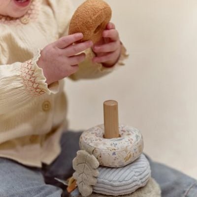JUGUETE DE TELA LITTLE DUTCH ·ANILLOS APILABLES BLANDITOS SAFARI FRIENDS· - Happy Moments Baby