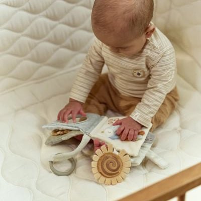 JUGUETE DE TELA LITTLE DUTCH ·LIBRITO BLANDO ACTIVIDADES SAFARI FRIENDS· - Happy Moments Baby