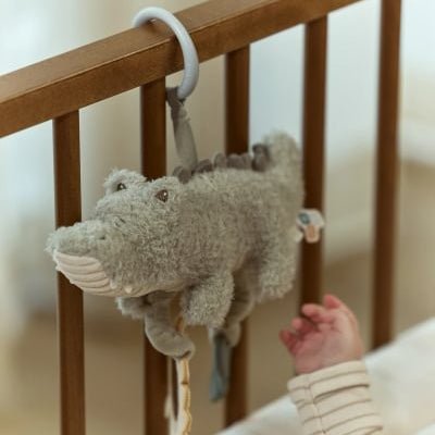 JUGUETE PARA COLGAR LITTLE DUTCH ·COCODRILO SAFARI FRIENDS· - Happy Moments Baby