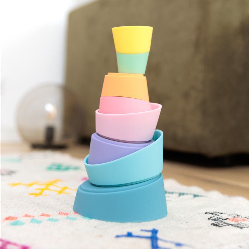 JUGUETE SENSORIAL OPPI ·TORRE DE SILICONA APILABLE STAK· - Happy Moments Baby