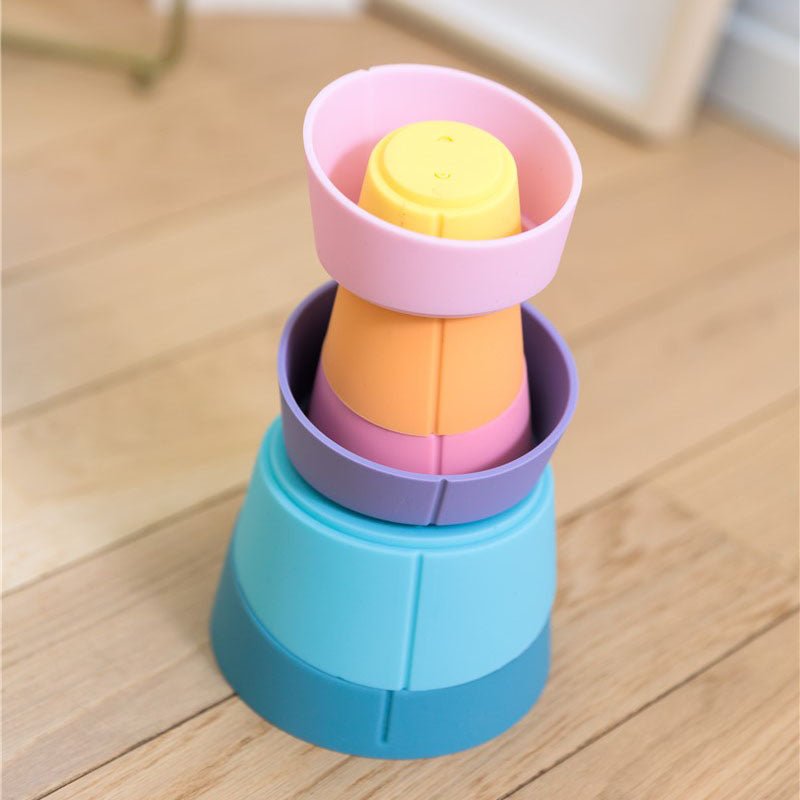 JUGUETE SENSORIAL OPPI ·TORRE DE SILICONA APILABLE STAK· - Happy Moments Baby