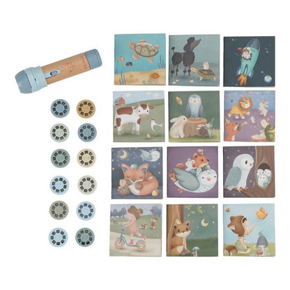 LINTERNA PROYECTOR DE CUENTOS LITTLE DUTCH ·AZUL· - Happy Moments Baby