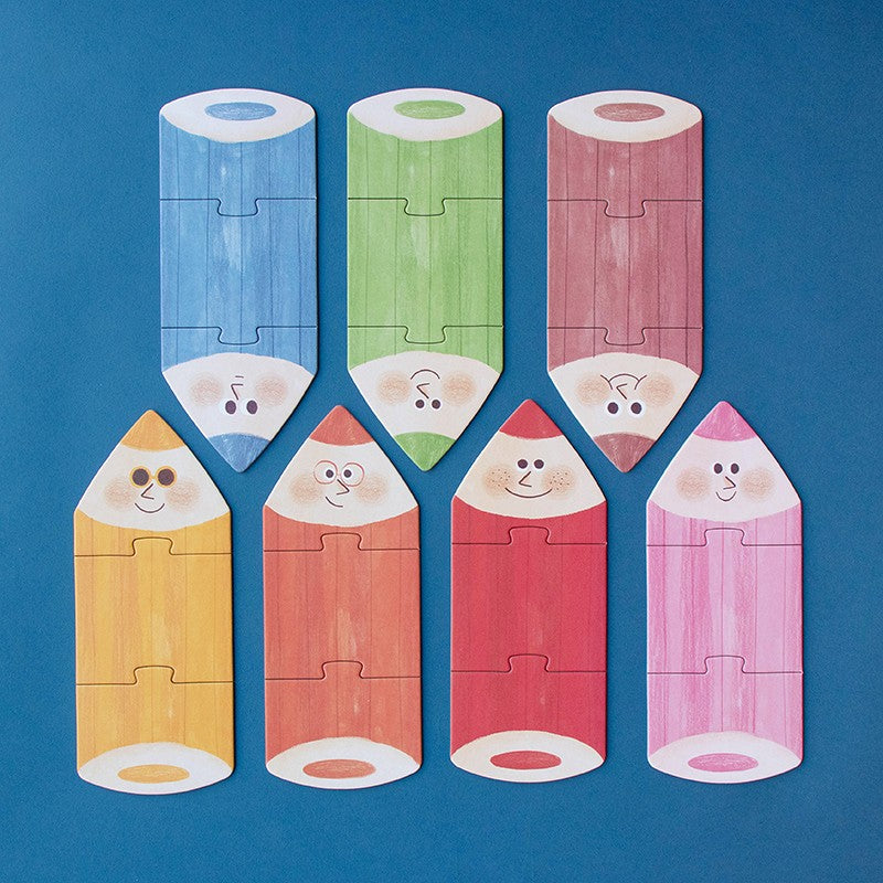Los siete puzzles de lápices de colores montados