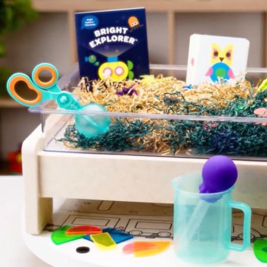 MESA DE LUZ ·KIT EDUCATIVO BATTAT BRIGHT EXPLORER· - Happy Moments Baby