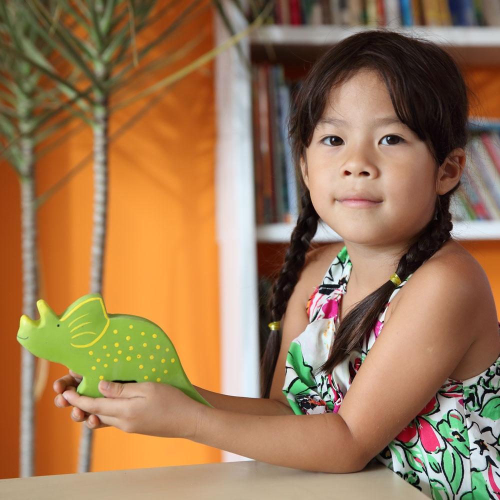 MORDEDOR 100% CAUCHO NATURAL TIKIRI ·TRICERATOPS· - Happy Moments Baby