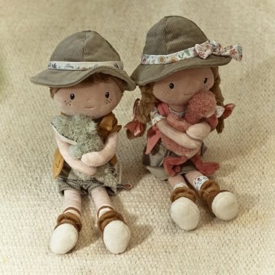 MUÑECA DE TELA MEDIANA LITTLE DUTCH ·ROSA EXPLORADORA· - Happy Moments Baby