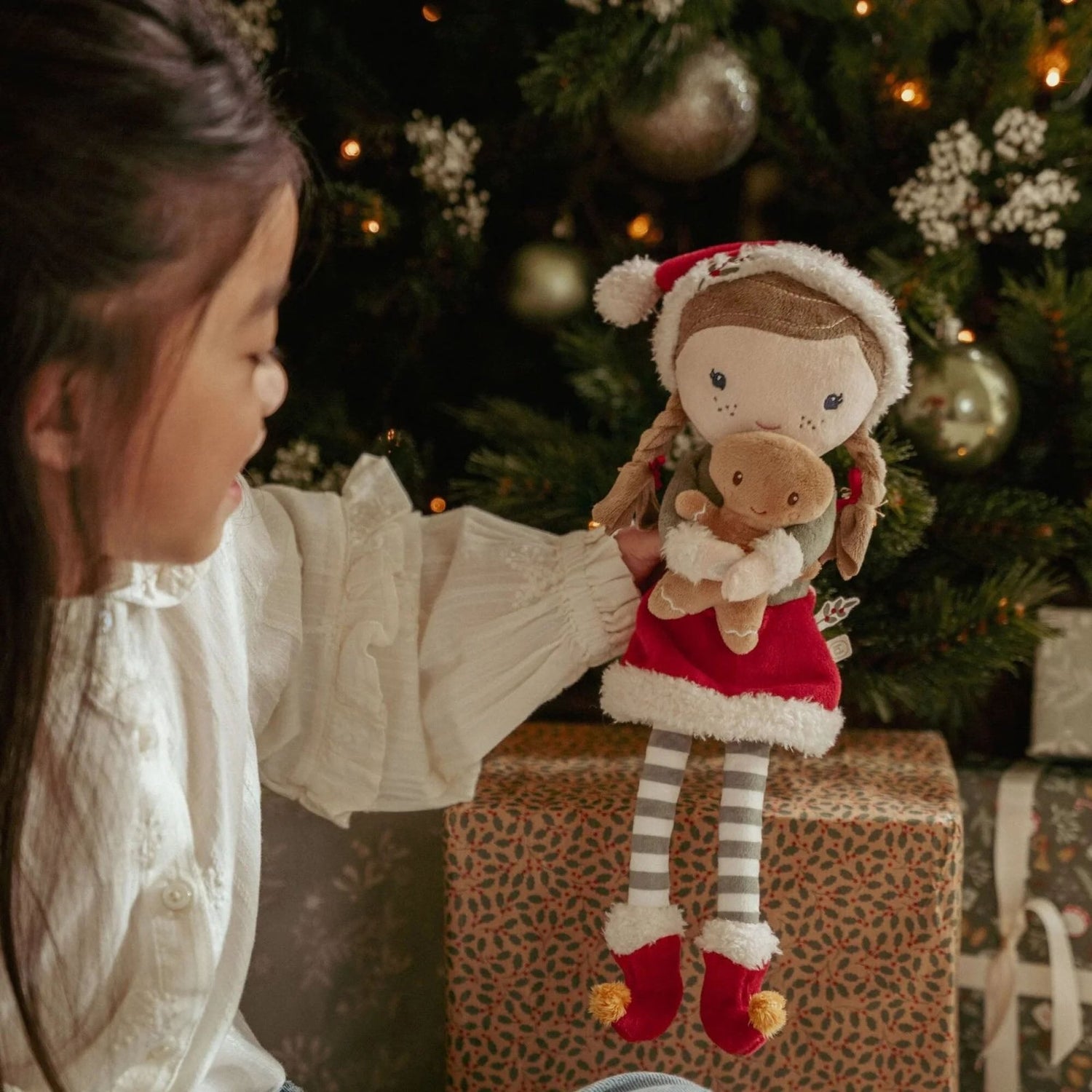 MUÑECA DE TELA MEDIANA LITTLE DUTCH ·ROSA NAVIDAD· - Happy Moments Baby