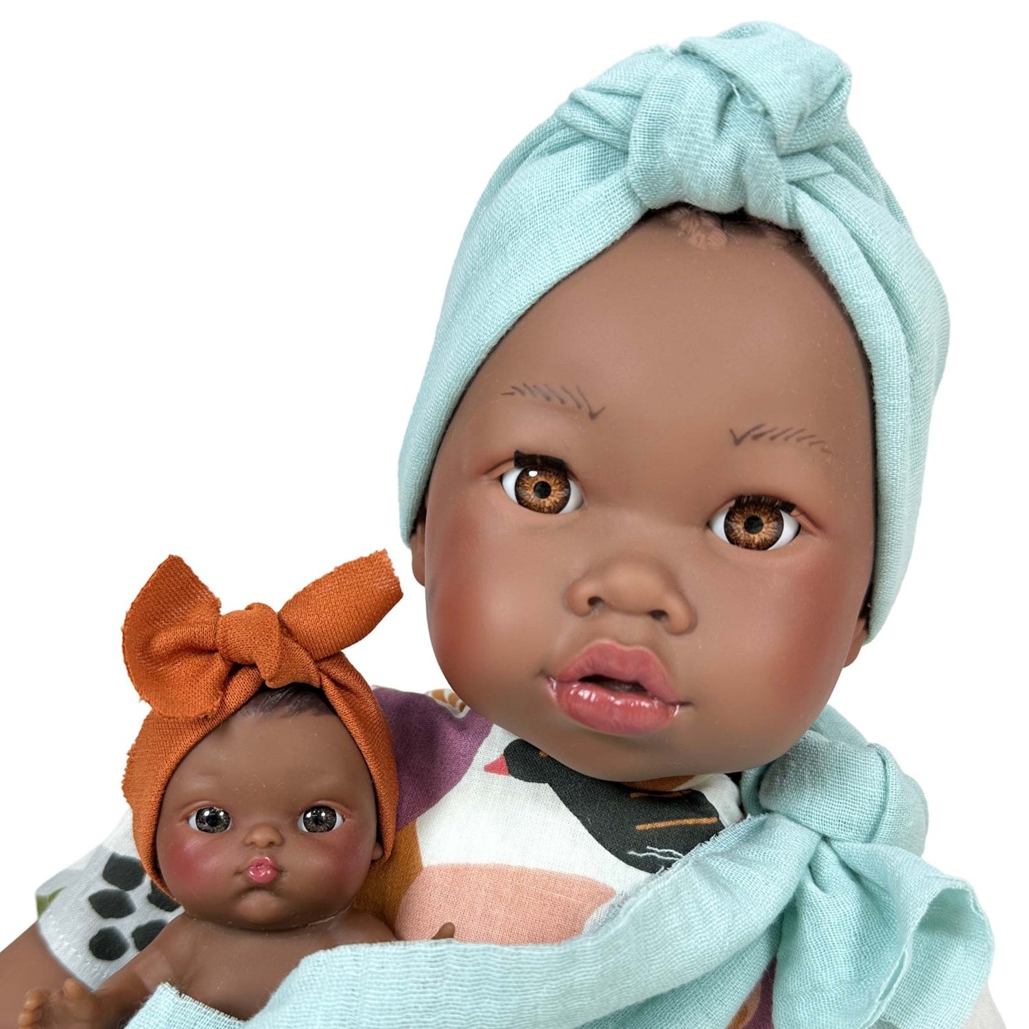 MUÑECA NINES D'ONIL ·ALIKA CON BEBÉ FLORAL 40CM· - Happy Moments Baby