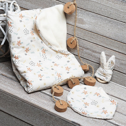 PACK NEWBORN: BANDANA MORDEDOR Y MANTA ·SOFT· - Happy Moments Baby