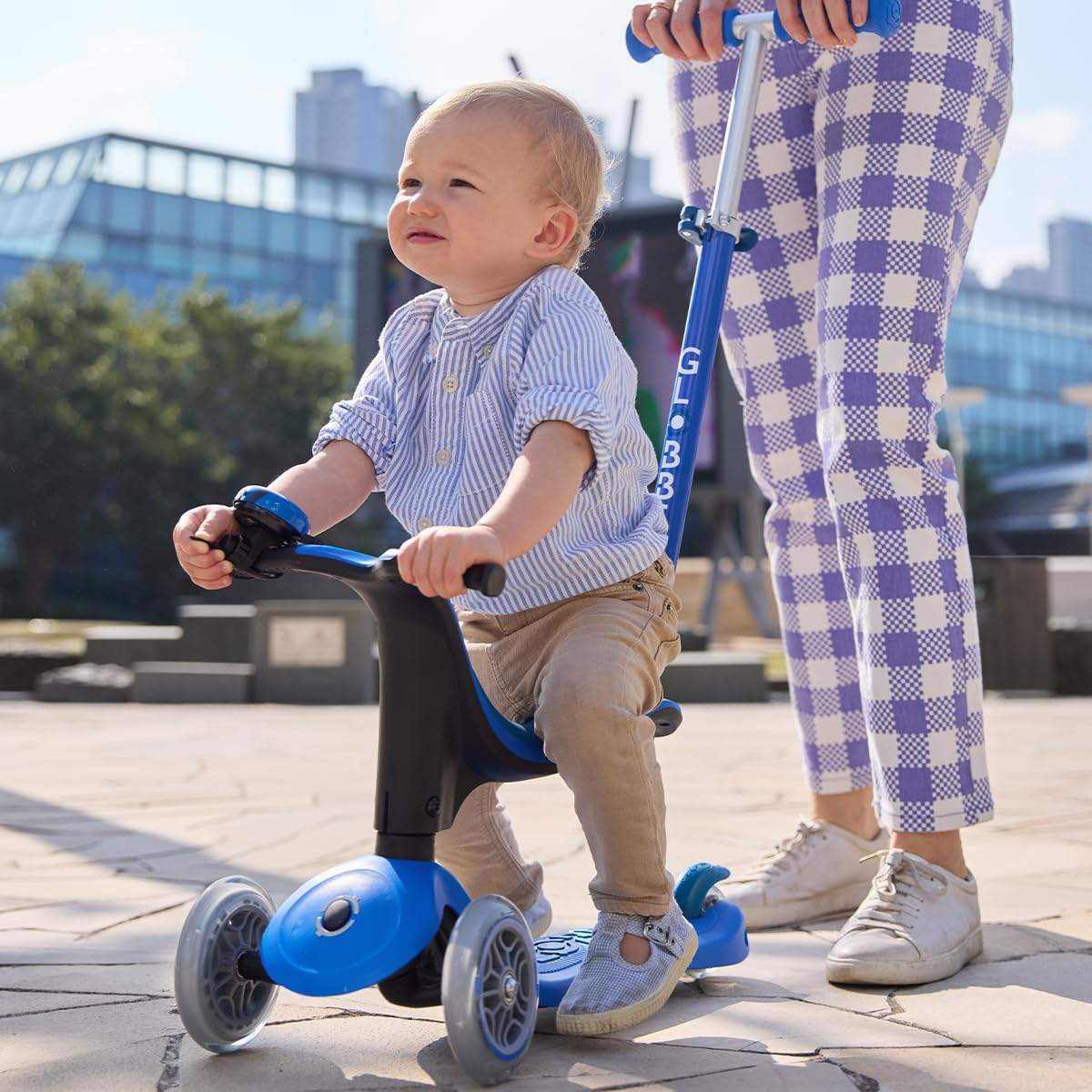 PATINETE EVOLUTIVO GLOBBER ·GO UP SPORTY CON LUCES NAVY BLUE· - Happy Moments Baby