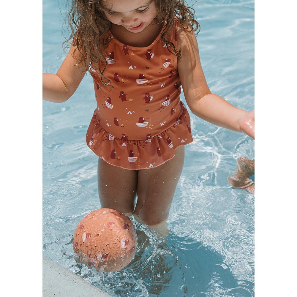 PELOTA PEQUEÑA MONNEKA ·CAMPING· - Happy Moments Baby