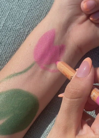 LÁPIZ DE MAQUILLAJE NAMAKI ·ROSA·