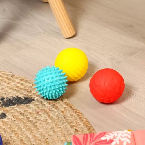 SET DE 3 PELOTAS SENSORIALES - Happy Moments Baby