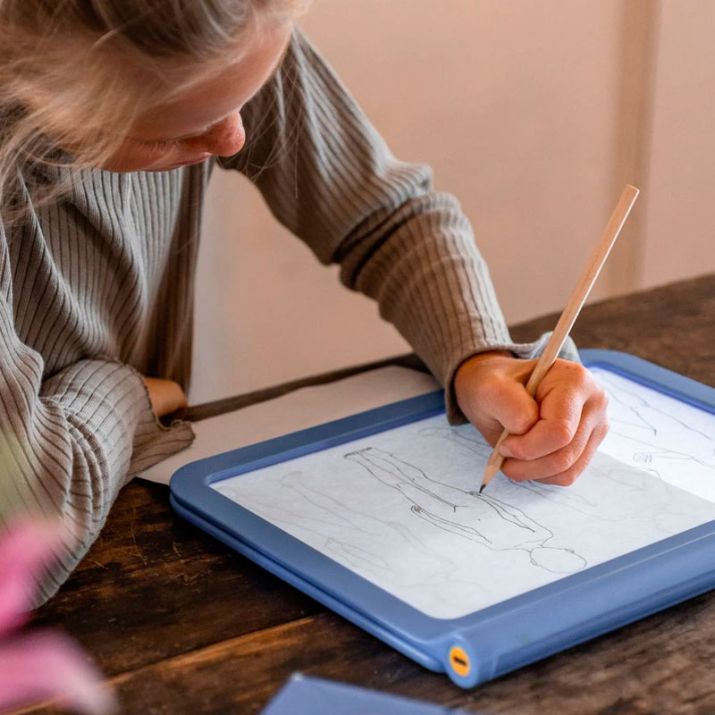 TABLETA DIGITAL LED DE DIBUJO INFANTIL ·KIDYDRAW PRO AZUL· - Happy Moments Baby