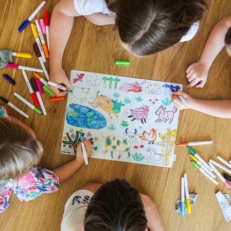 TAPETE DE SILICONA PARA COLORAR ·SCRIBBLE MAT EN LA GRANJA· - Happy Moments Baby