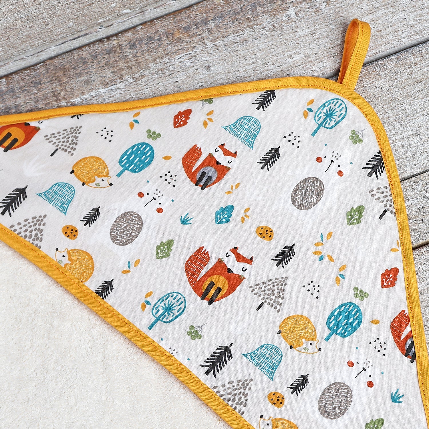 TOALLA CAPA DE BAÑO XL BEBÉ ·FOREST· - Happy Moments Baby