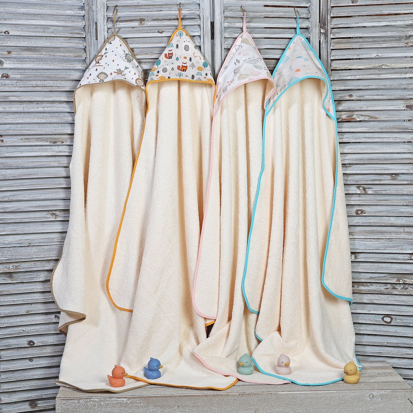 TOALLA CAPA DE BAÑO XL BEBÉ ·FOREST· - Happy Moments Baby