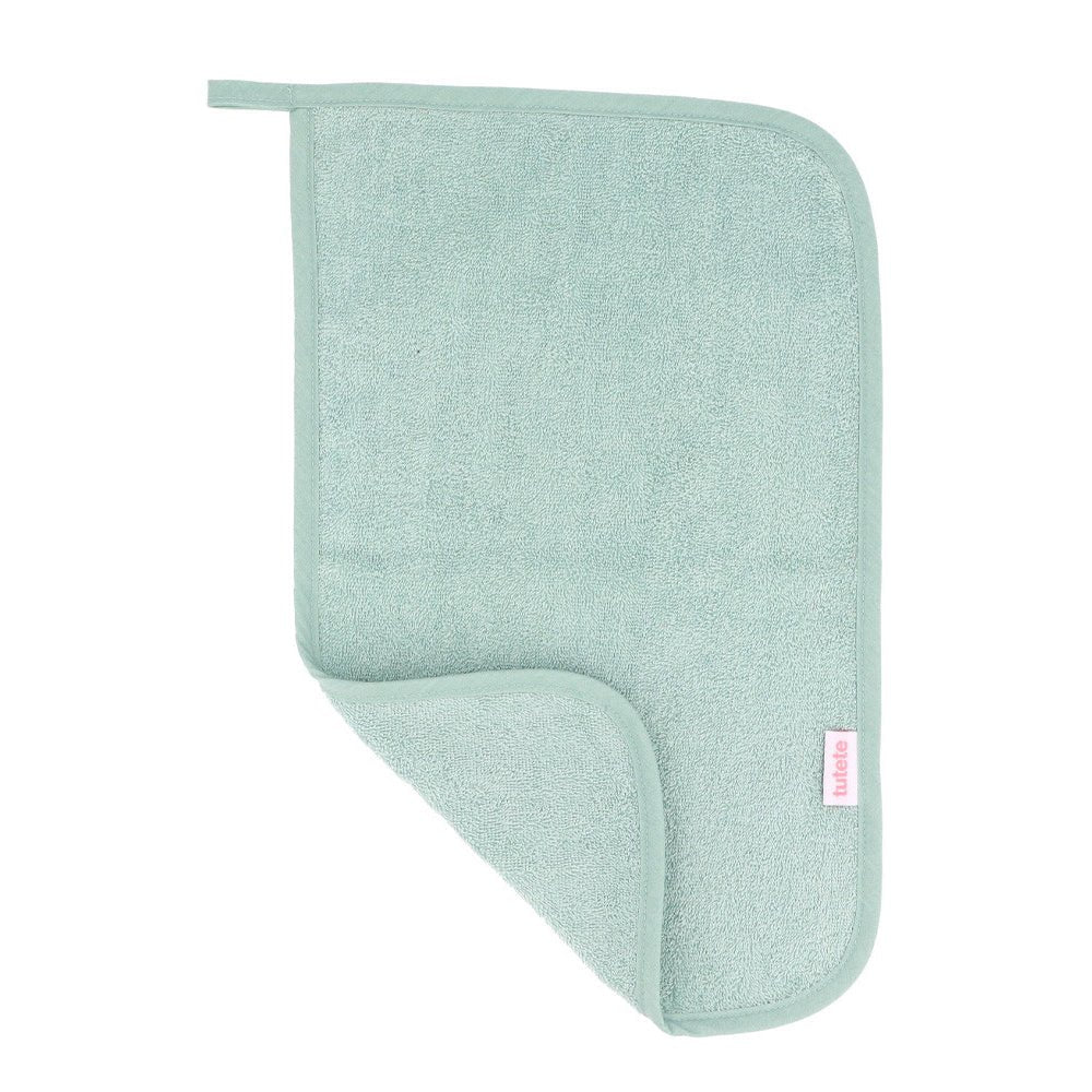 TOALLA PARA GUARDERÍA Y COLEGIO TUTETE ·GREEN· - Happy Moments Baby