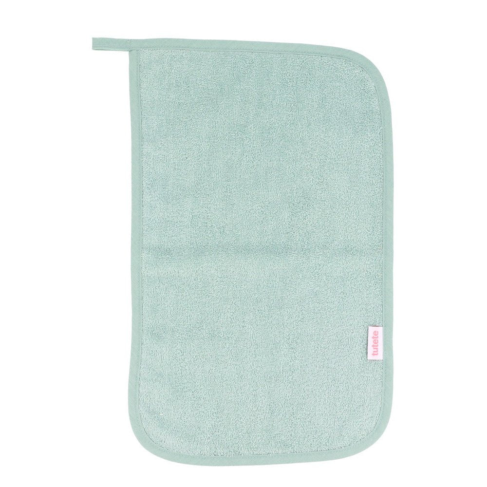 TOALLA PARA GUARDERÍA Y COLEGIO TUTETE ·GREEN· - Happy Moments Baby