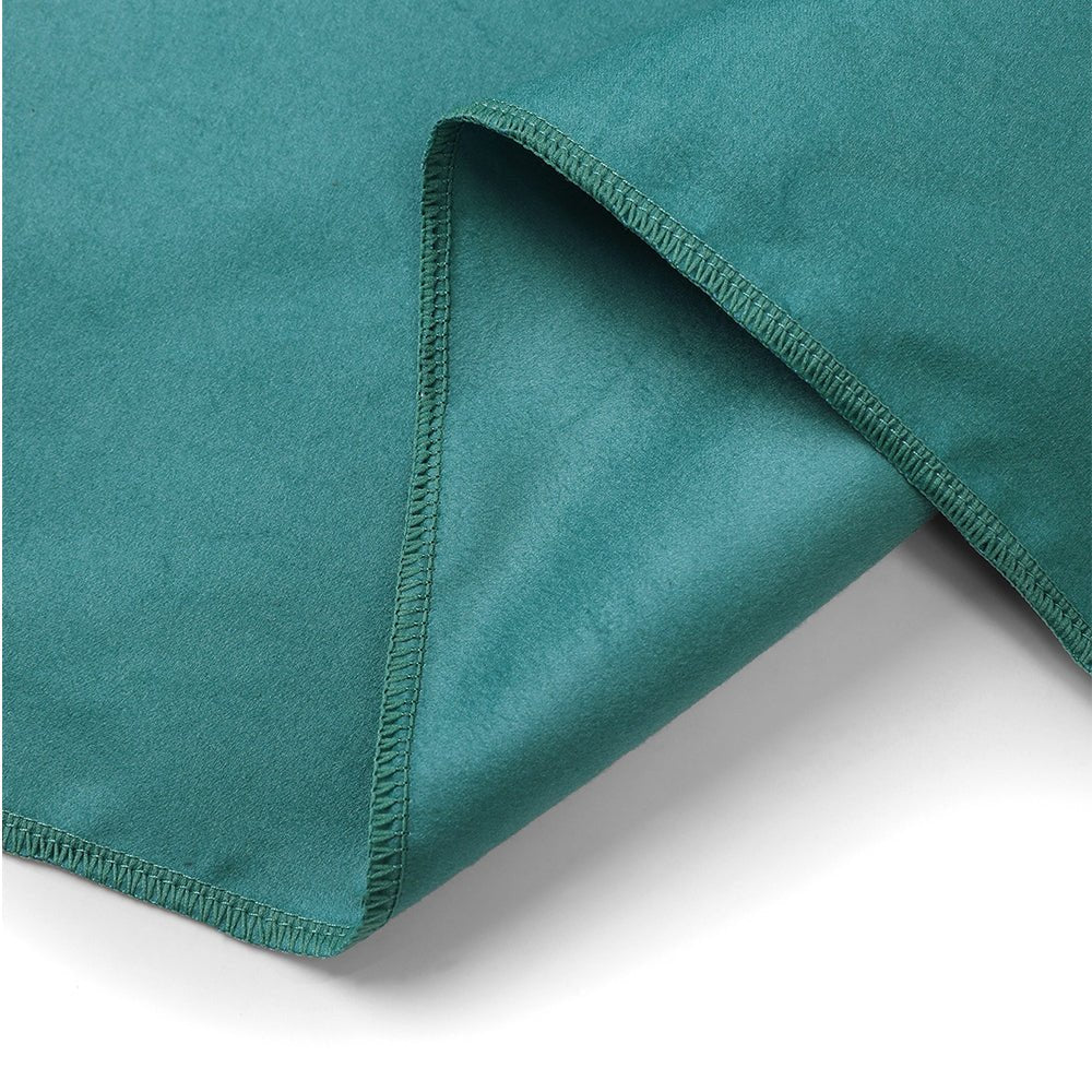 TOALLA PLAYA MICROFIBRA TUTETE ·WHALE TEAL· - Happy Moments Baby