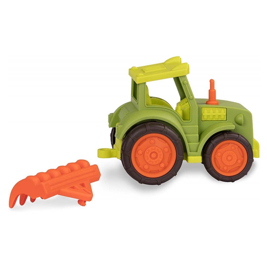 TRACTOR CON ARADO JUGUETE BTOYS - Happy Moments Baby