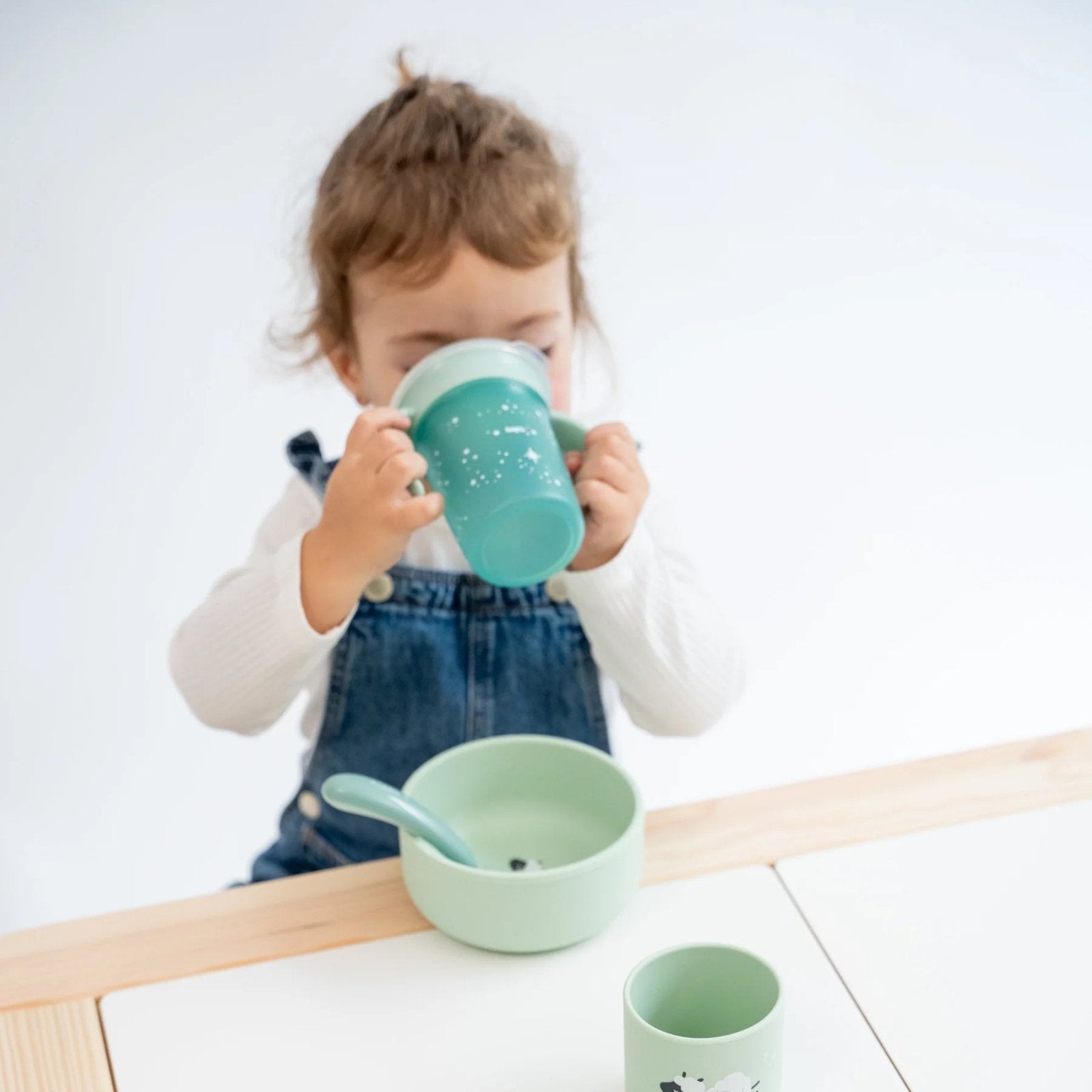 VASO 360º ANTIGOTEO ·AMAZING CUP MINT· - Happy Moments Baby