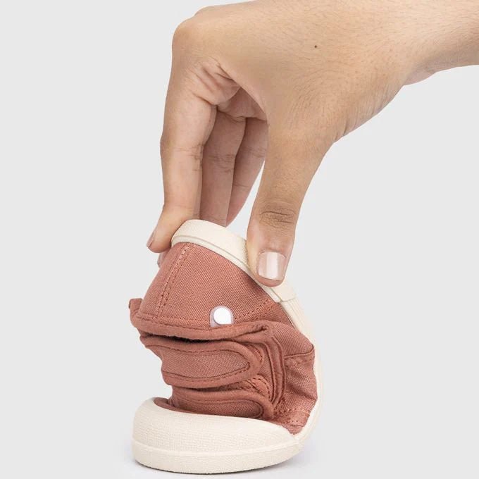 ZAPATILLAS RESPETUOSAS IGOR ·LONA VELCRO TERRACOTA· - Happy Moments Baby