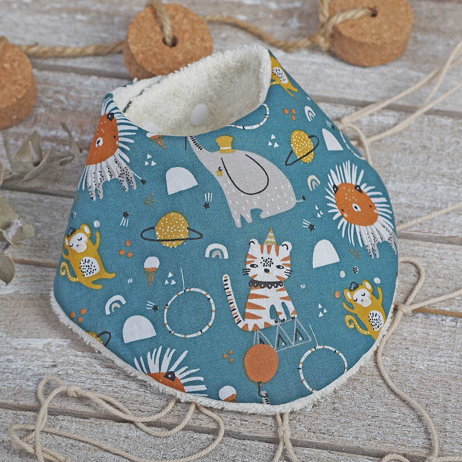 BANDANA BEBÉ ·CIRCO· - Happy Moments Baby