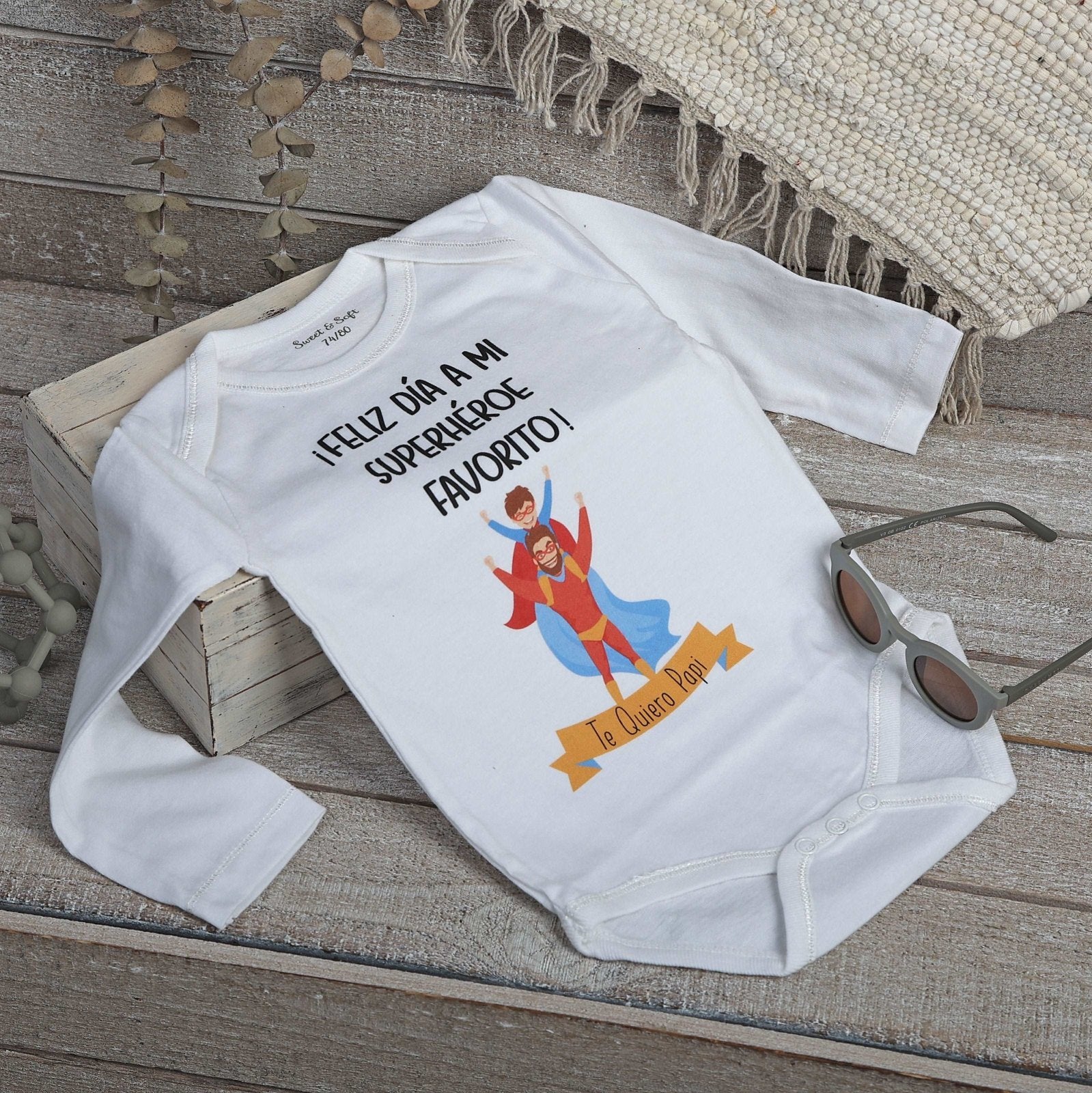 BODY PAPÁ SUPERHÉROE - DÍA DEL PADRE - Happy Moments Baby