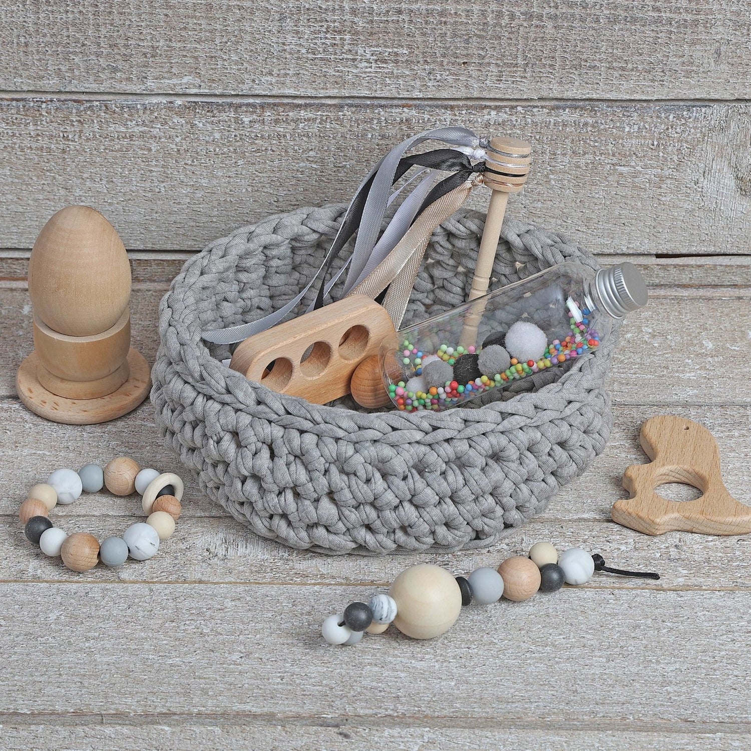 CESTO DE LOS TESOROS - CESTO SENSORIAL ·GRIS· - Happy Moments Baby